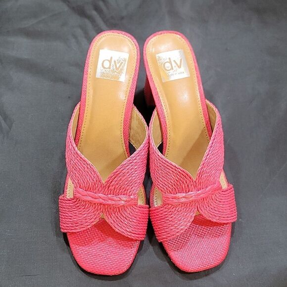 BRAND NEW DV BY DOLCE VITA WOMEN'S LAGUNA PEEP TOE SLIP ON HEELS SANDAL - Picture 4 of 15